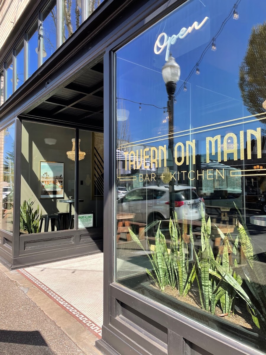 Tavern On Main